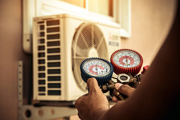 Professional Furnace Repair technician working in Takoma Park, MD